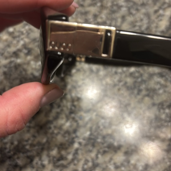 Gucci sunglasses with Gucci case unisex - Picture 4 of 5